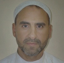 Rezitator Mustafa Al-Gharib Taha Rajeh