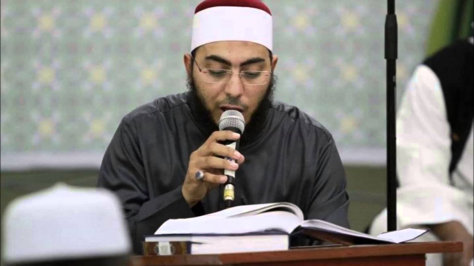 Reciter Hesham Abdul-Bari